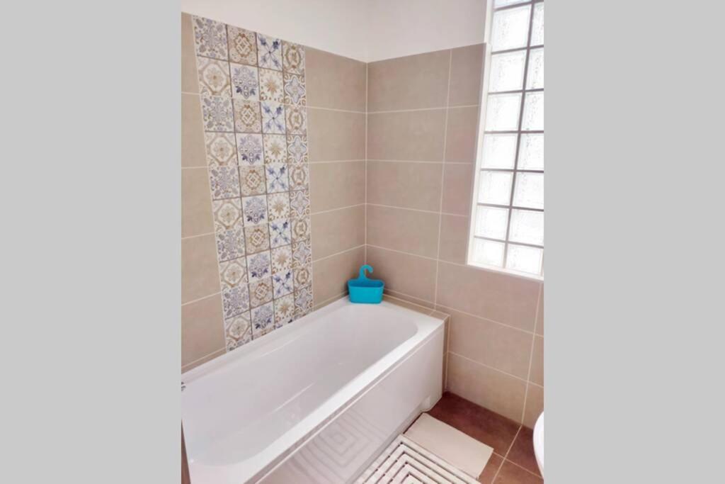 Plaza Apartman - City Center, Free Parking, Free Wifi Debrecen Ngoại thất bức ảnh